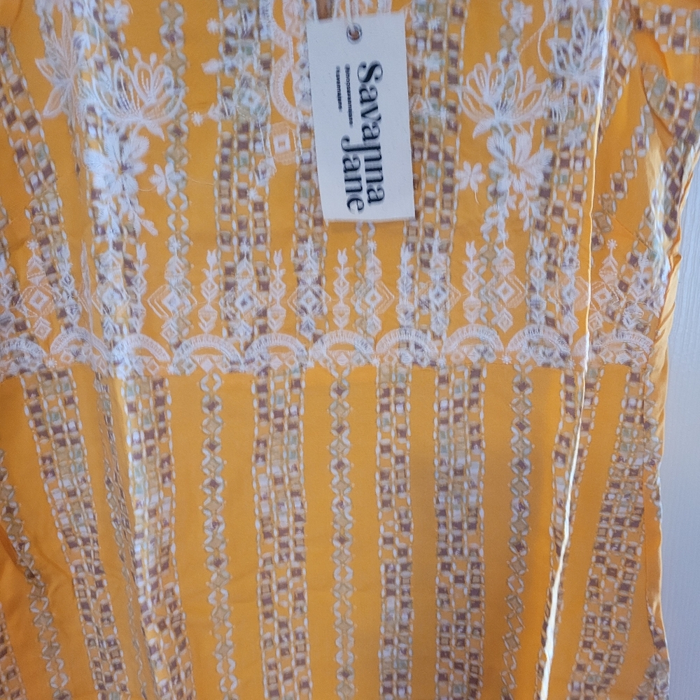 Savanna Jane Yellow and White Sleeveless Top With White Lace Embelishment - Picture 7 of 8